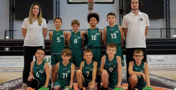  U11M